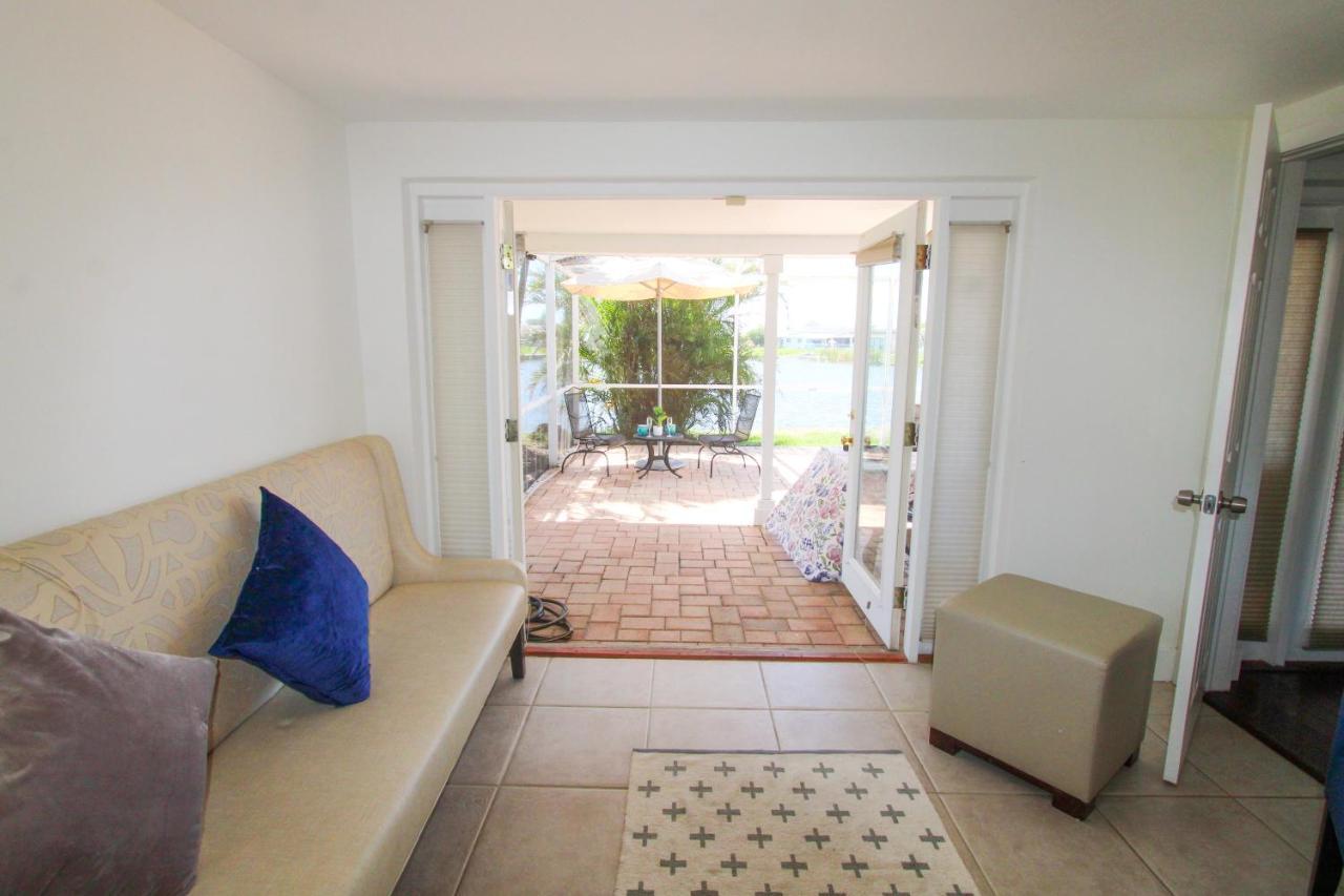 Near Clearwater And Tarpon Spring With Water View Apartment Holiday City Luaran gambar