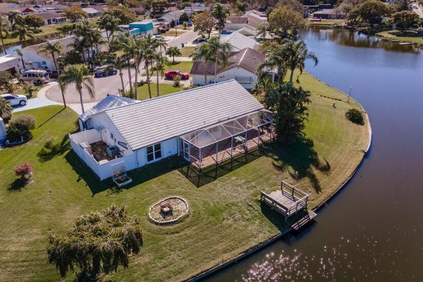 Near Clearwater And Tarpon Spring With Water View Apartment Holiday City Luaran gambar
