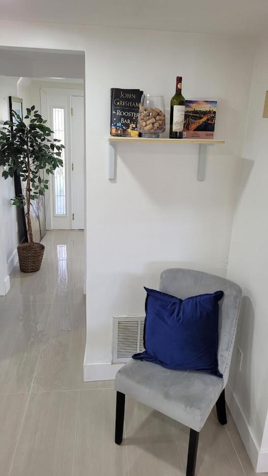 Near Clearwater And Tarpon Spring With Water View Apartment Holiday City Luaran gambar